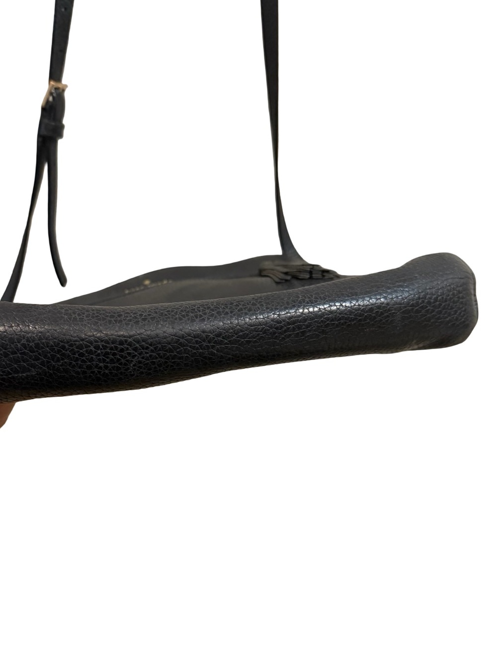 Kate Spade | Classic Messenger Black Leather Crossbody Bag with Tassel - Picture 6 of 9